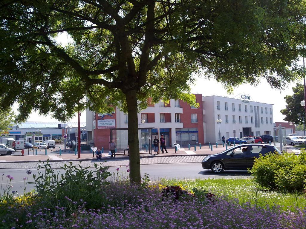 Fasthome Gonesse Exteriér fotografie
